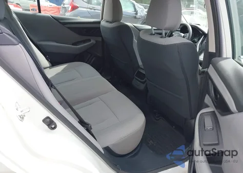 2021 Subaru Legacy z USA, uszkodzony, nr VIN 4S3BWAA65M3020295